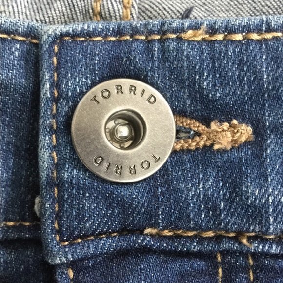 Torrid Mid-rise Slim Boot Vintage Stretch Jeans NWT size 18 - Picture 5 of 10